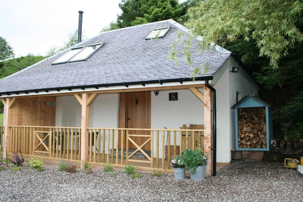 The Mews - A Cottage With A Spectacular Lake View Port Of Menteith Экстерьер фото